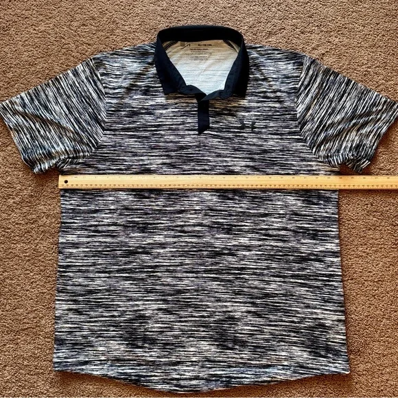 Under Armour Black and White Polo Shirt Sporty Design - Picture 4 of 5